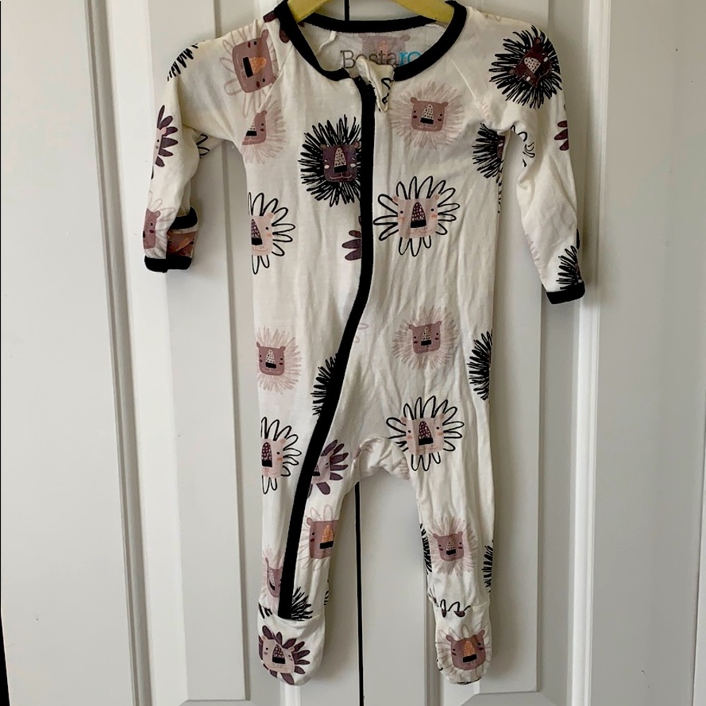 Bestaroo Footie Pajama 0-3 mo